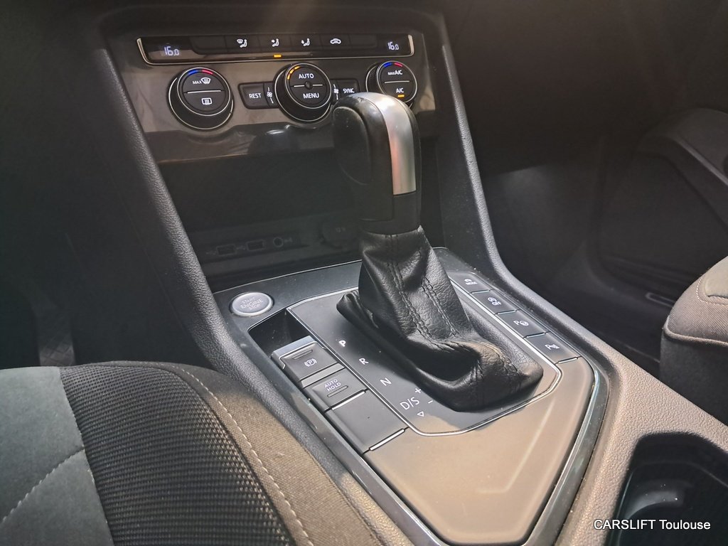 Volkswagen Tiguan - Photo 15
