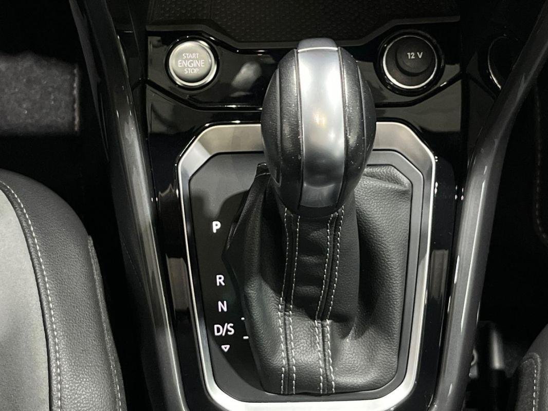 Volkswagen T-Roc - Photo 11