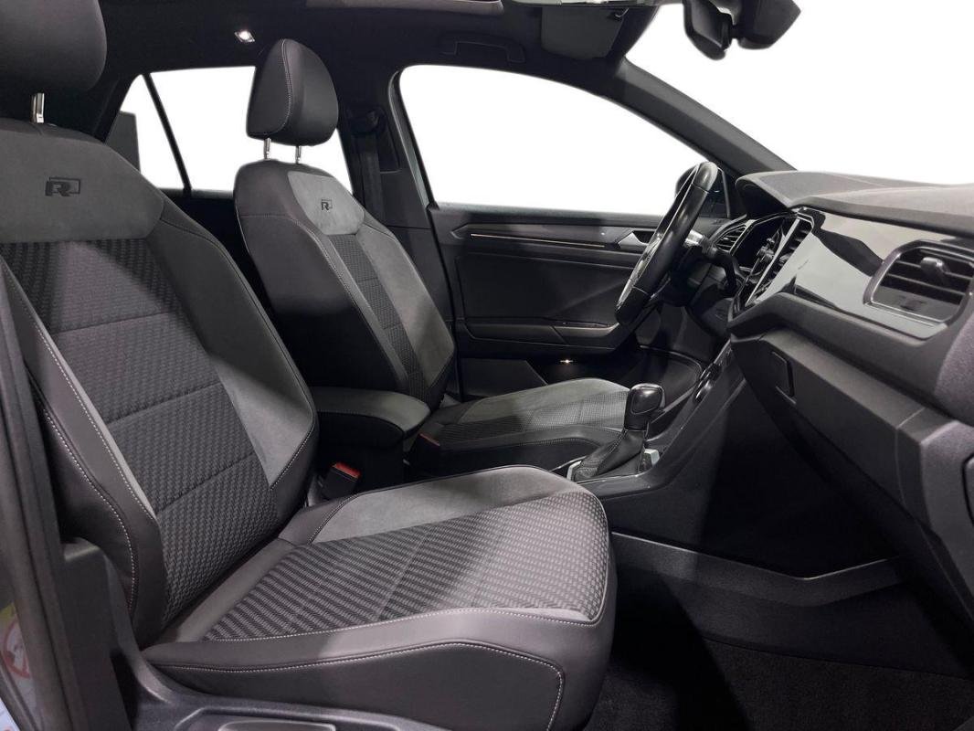 Volkswagen T-Roc - Photo 13