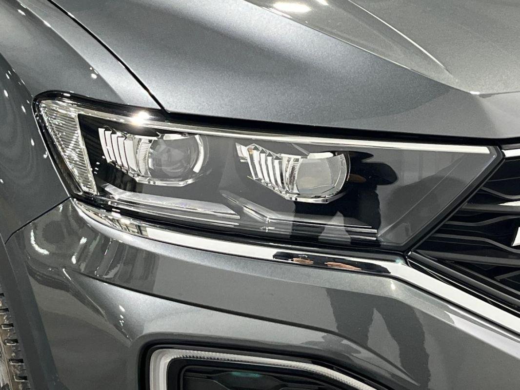 Volkswagen T-Roc - Photo 25