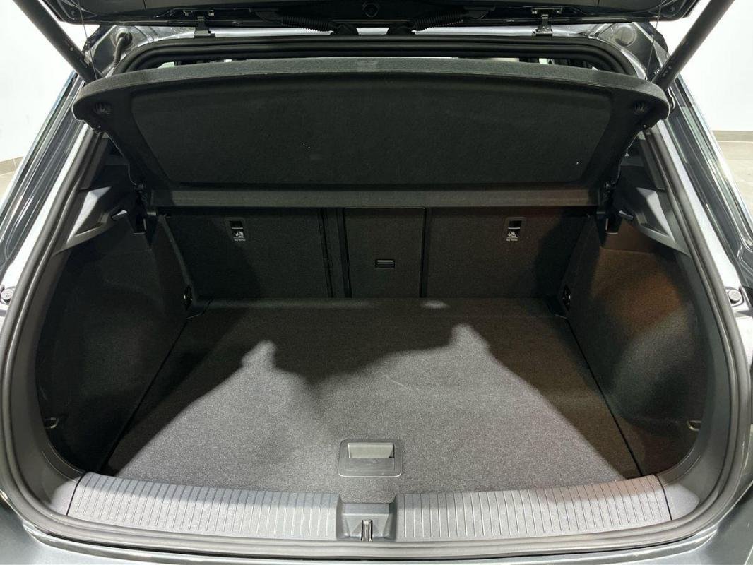Volkswagen T-Roc - Photo 31