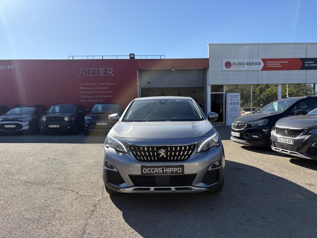 Peugeot 3008 - Photo 1