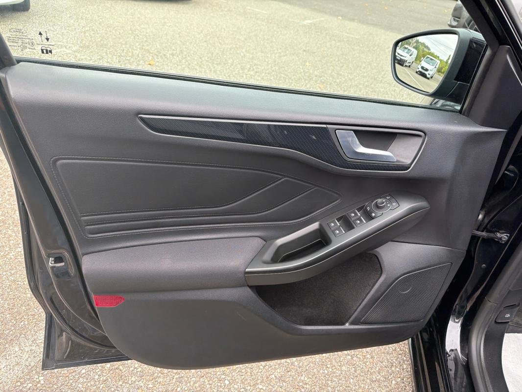 Ford Focus - Photo 18