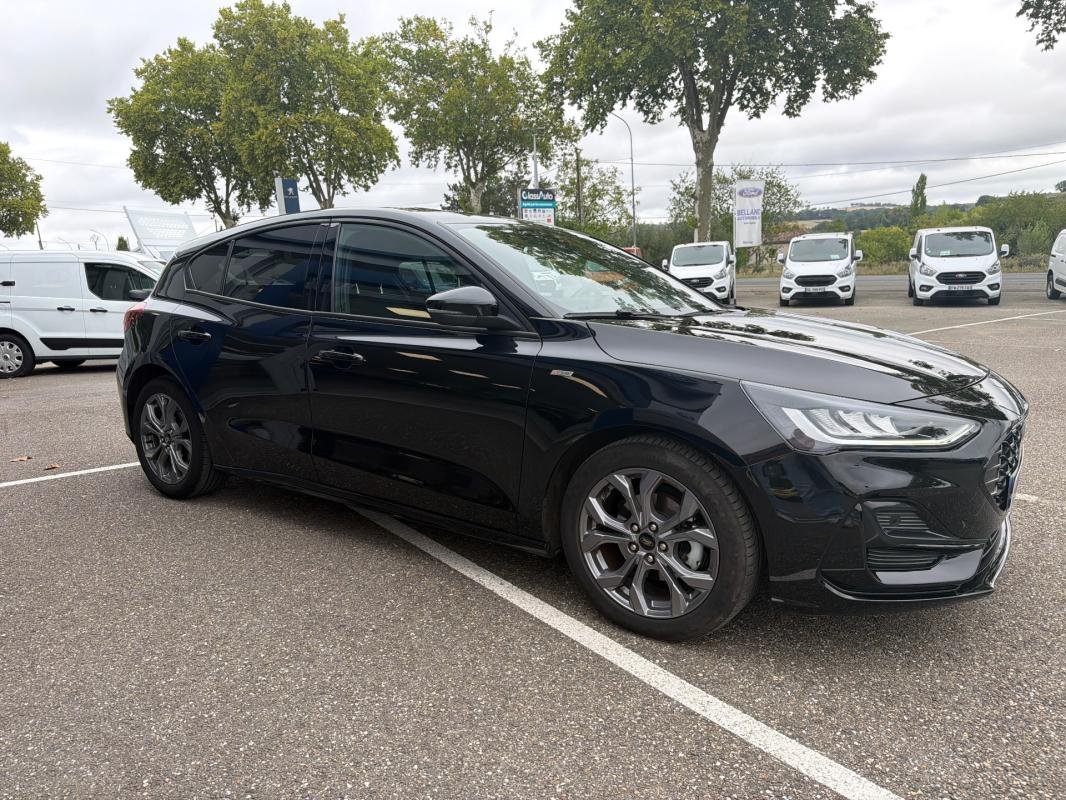 Ford Focus - Photo 3