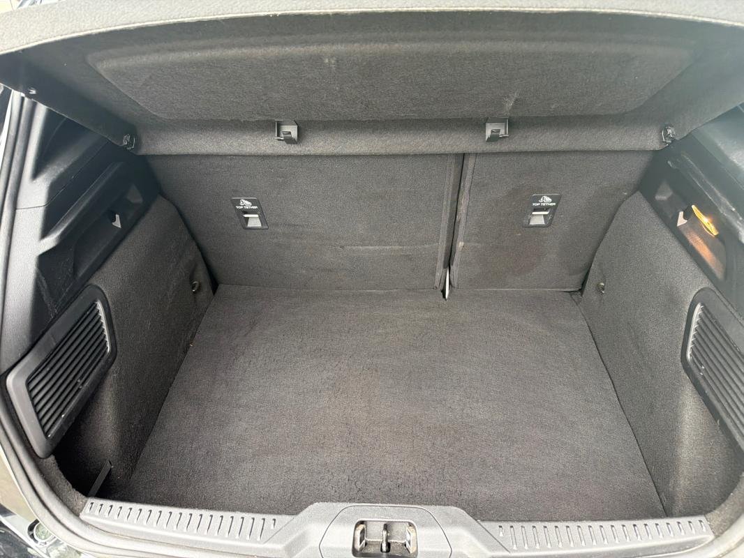 Ford Focus - Photo 8