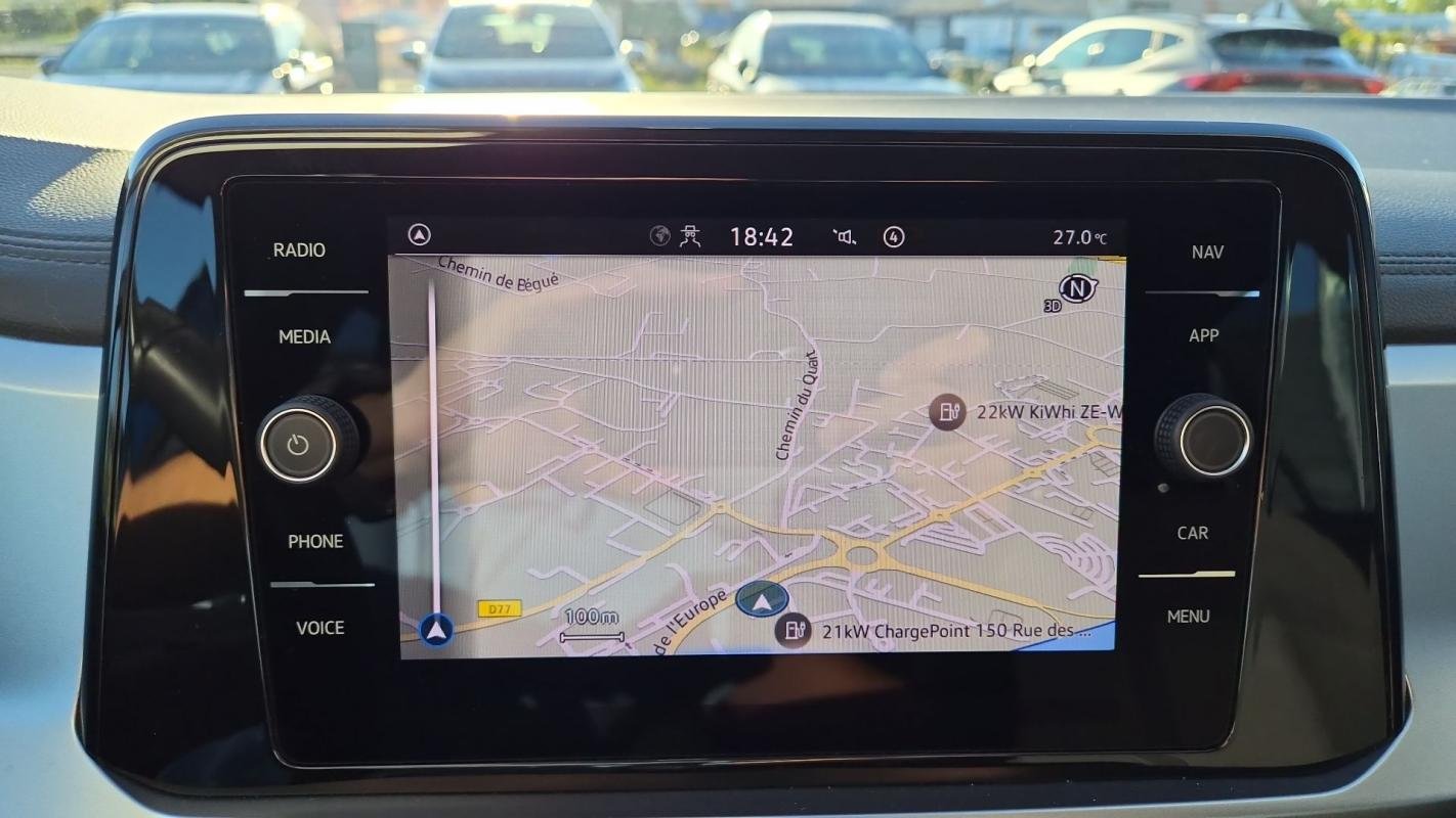 Volkswagen T-Roc - Photo 19