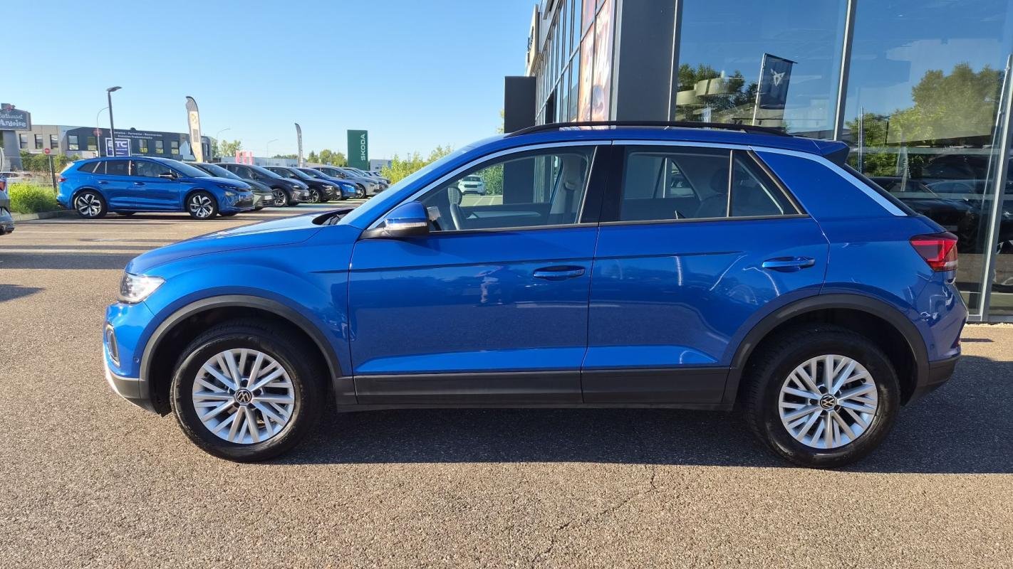 Volkswagen T-Roc - Photo 2