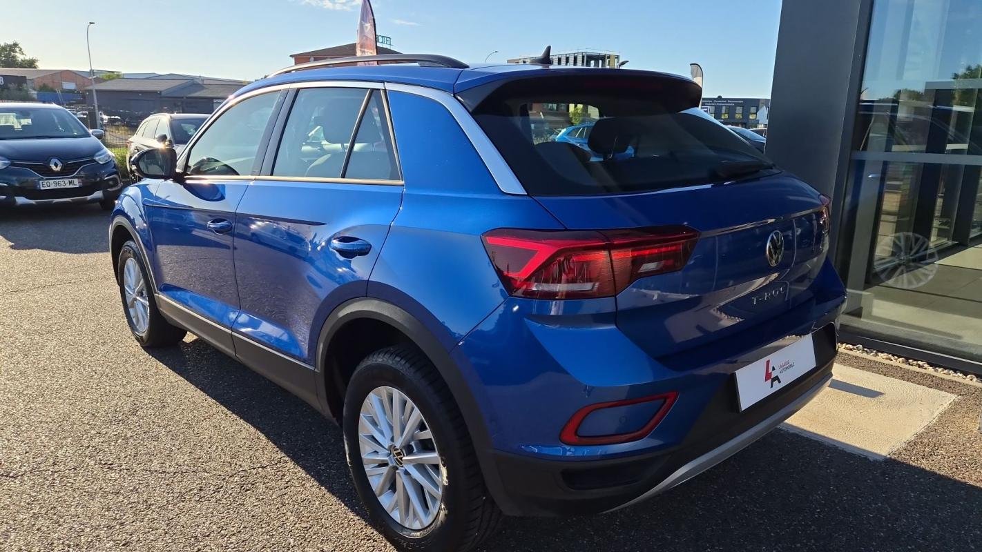 Volkswagen T-Roc - Photo 3