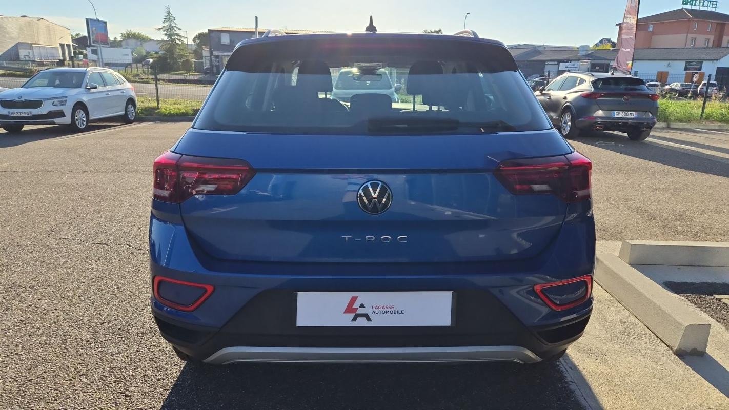 Volkswagen T-Roc - Photo 4