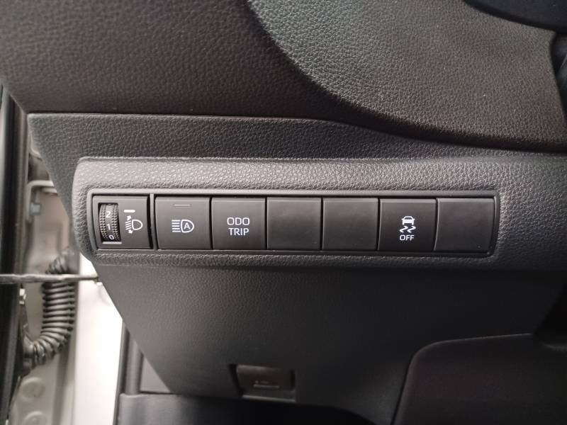 Toyota Corolla - Photo 18