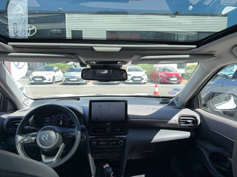 Toyota Yaris - Photo 11