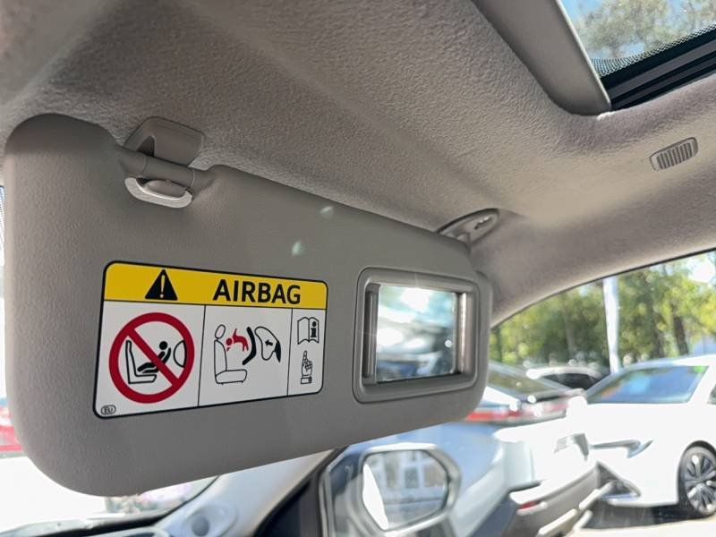 Toyota Yaris - Photo 34