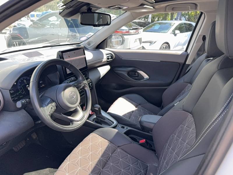 Toyota Yaris - Photo 10