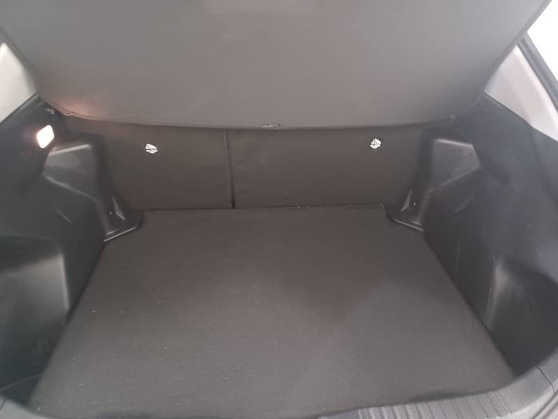 Toyota Yaris - Photo 15