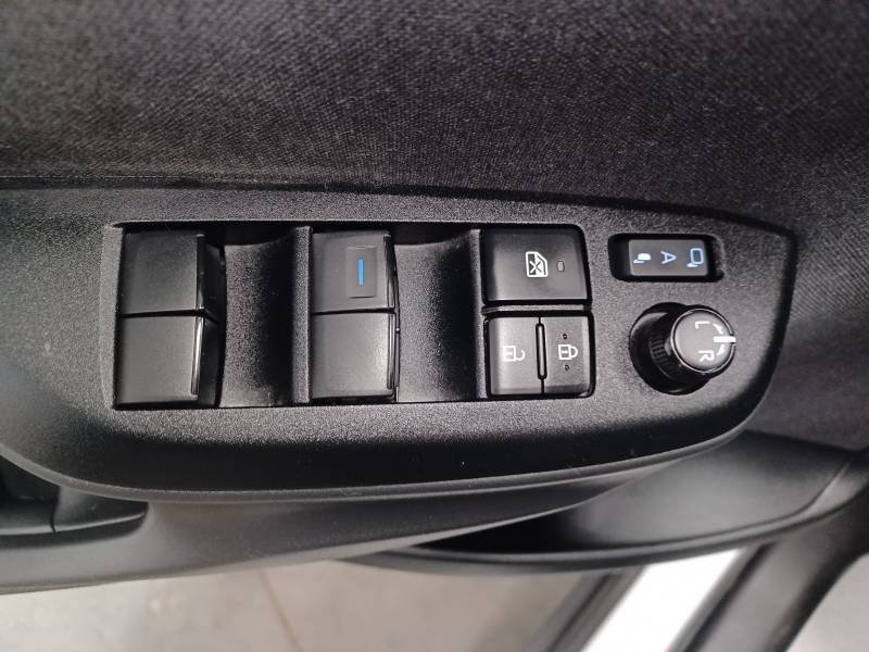 Toyota Yaris - Photo 17