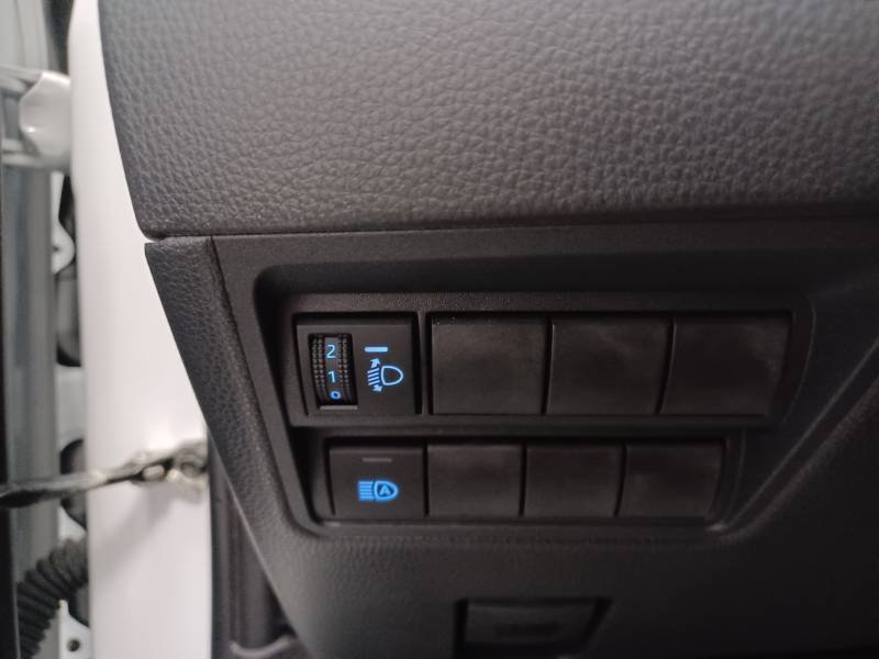 Toyota Yaris - Photo 18
