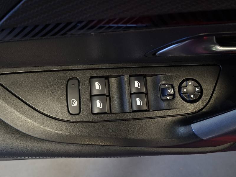 Peugeot 2008 - Photo 33