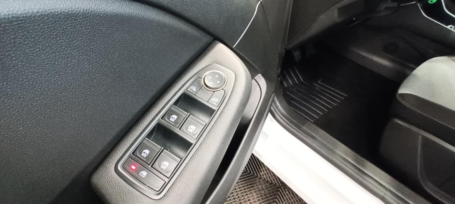 Renault Clio - Photo 12
