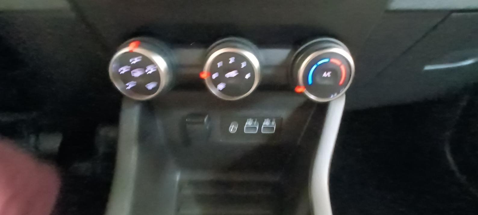 Renault Clio - Photo 19