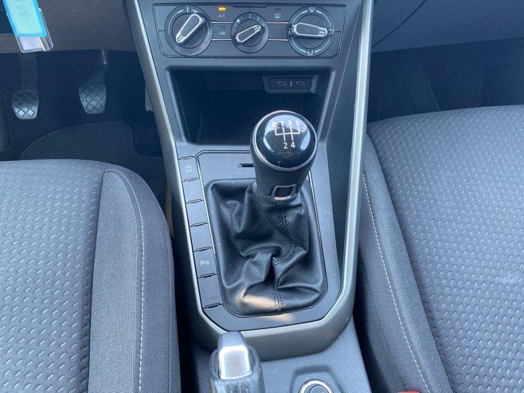 Volkswagen Polo - Photo 22