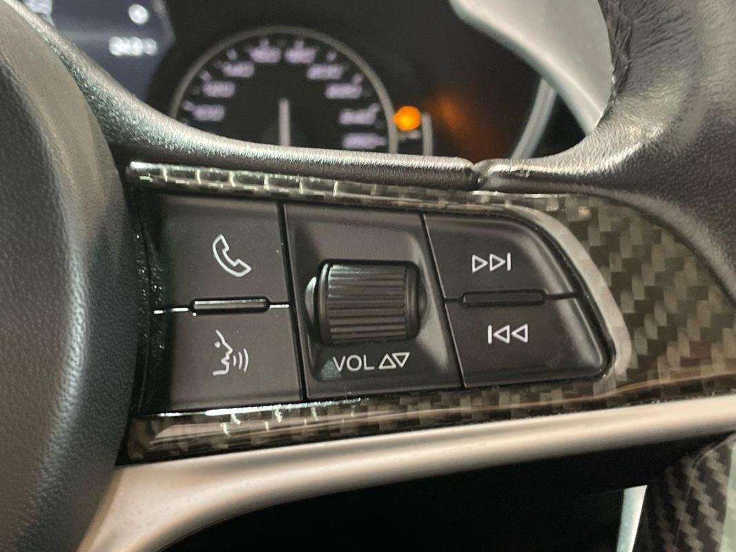 Alfa Romeo Stelvio - Photo 21