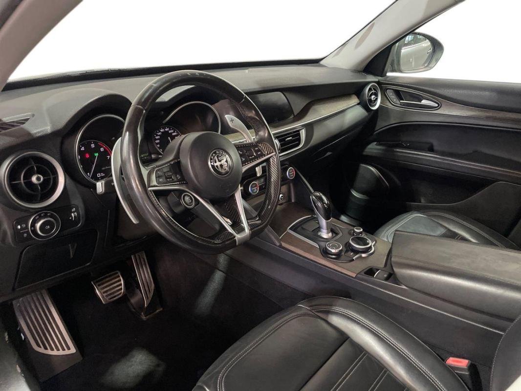 Alfa Romeo Stelvio - Photo 10
