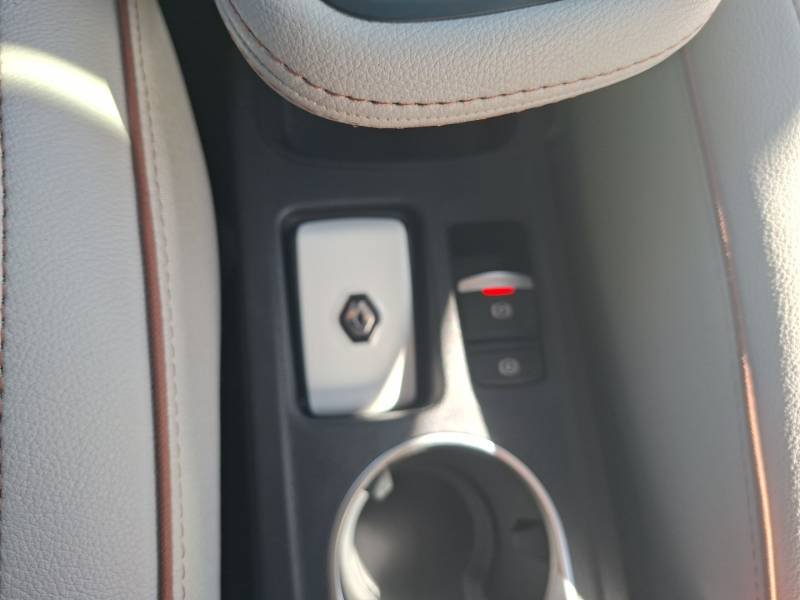 Renault Captur - Photo 25