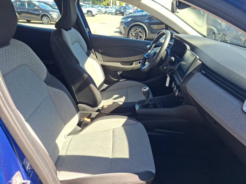 Renault Clio - Photo 22