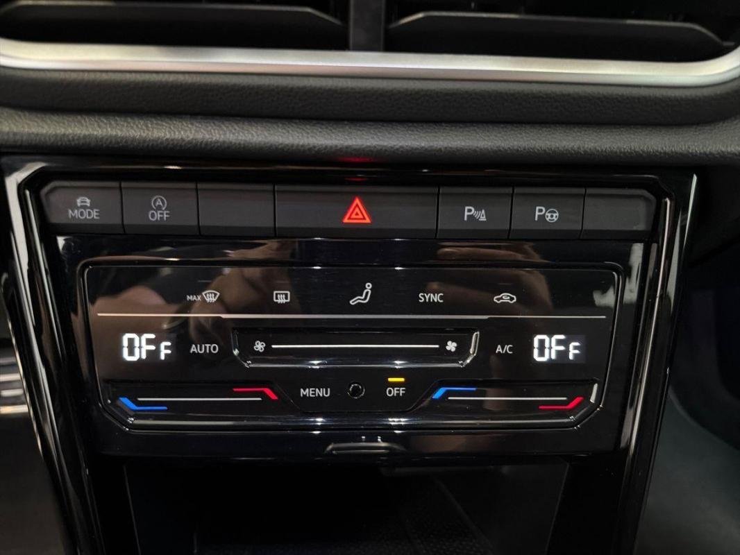 Volkswagen T-Roc - Photo 19