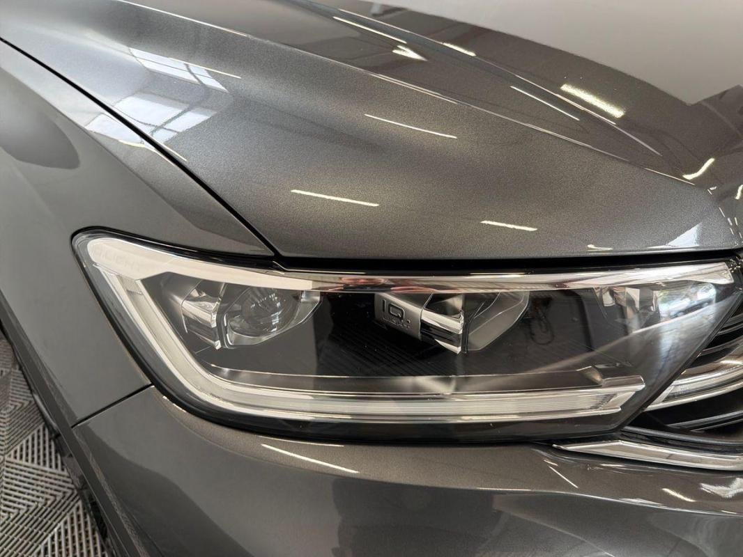 Volkswagen T-Roc - Photo 25