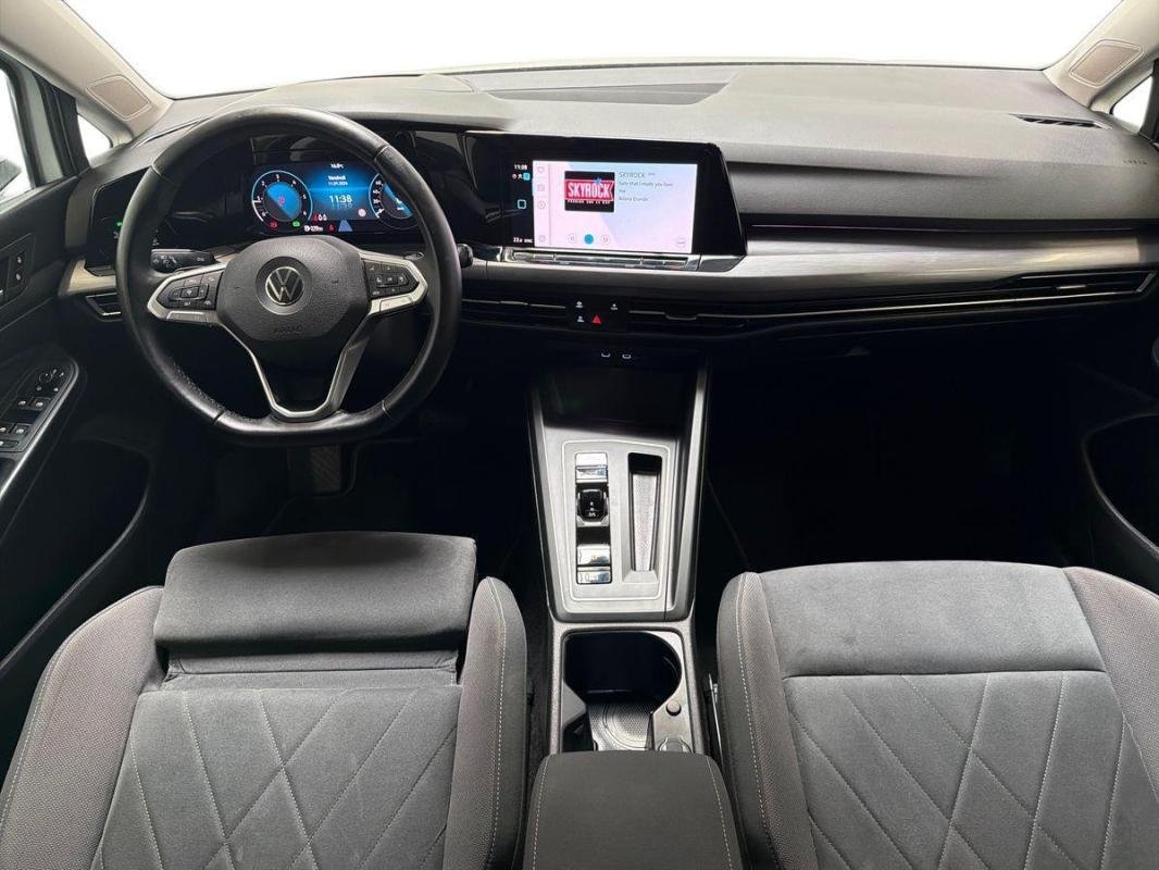 Volkswagen Golf - Photo 8