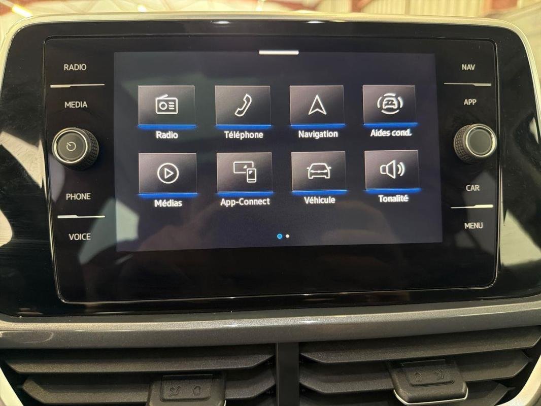 Volkswagen T-Roc - Photo 16