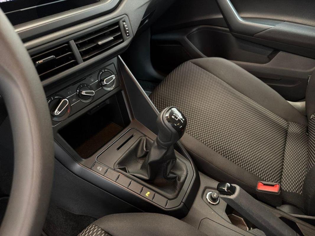 Volkswagen Polo - Photo 11