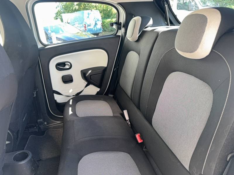 Renault Twingo - Photo 12