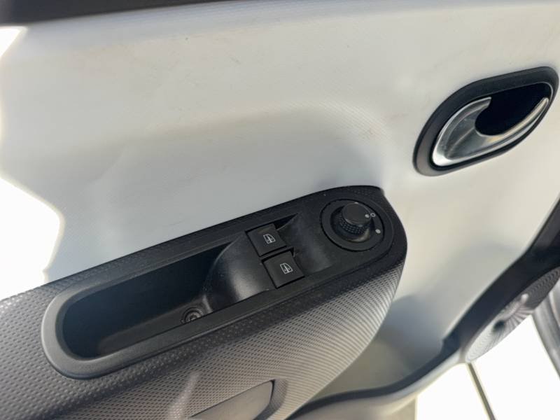 Renault Twingo - Photo 16