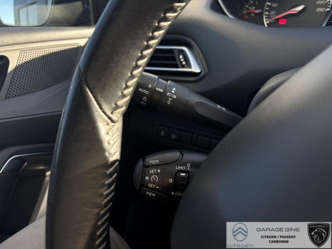 Peugeot 308 SW - Photo 12