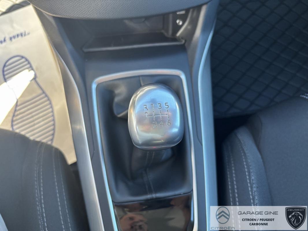 Peugeot 308 SW - Photo 15