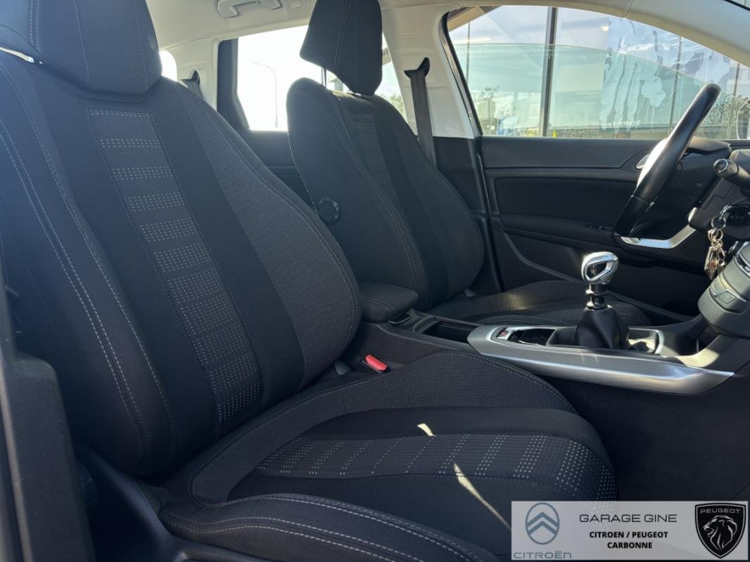 Peugeot 308 SW - Photo 9