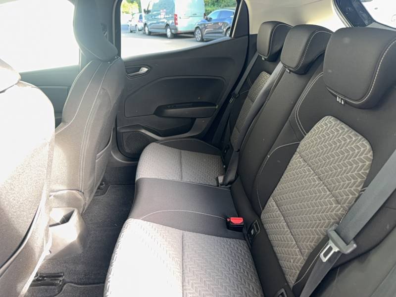 Renault Clio - Photo 14