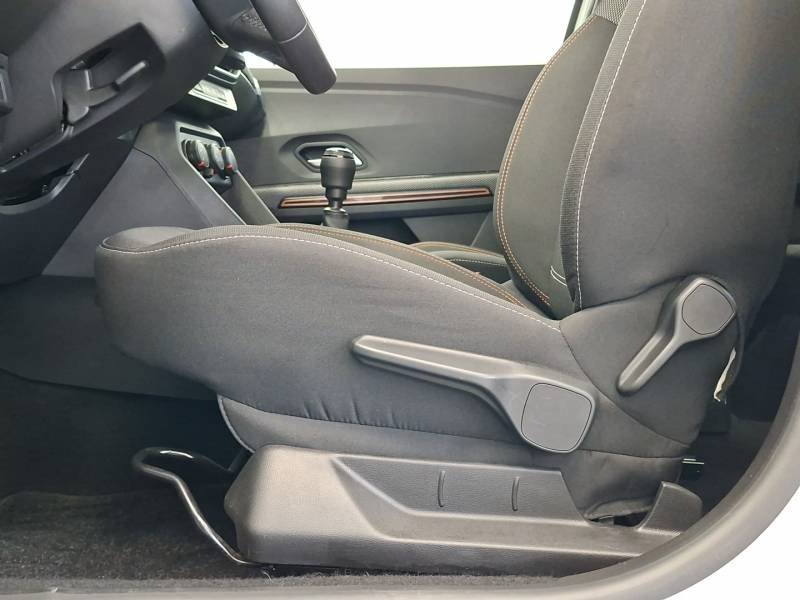 Dacia Sandero - Photo 29