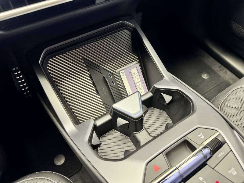 BMW iX3 - Photo 8