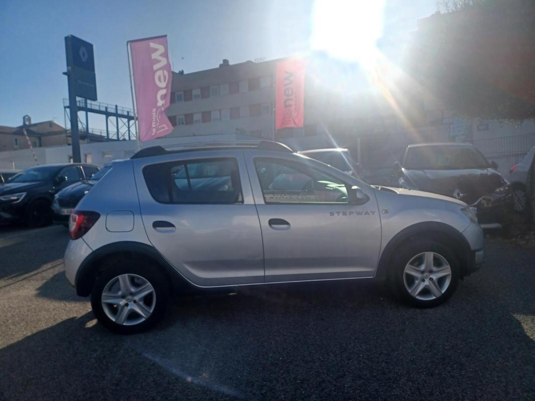 Dacia Sandero II - Photo 8