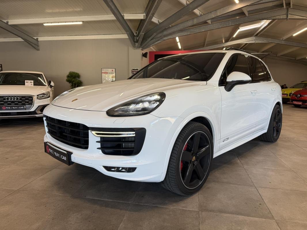 Porsche Cayenne - Photo 1