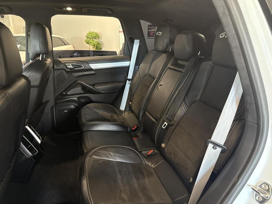 Porsche Cayenne - Photo 11