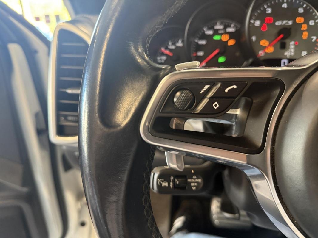 Porsche Cayenne - Photo 17