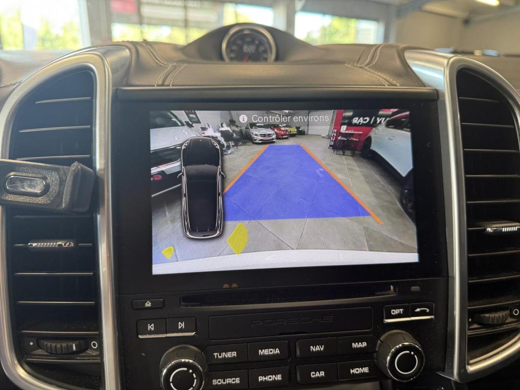Porsche Cayenne - Photo 20