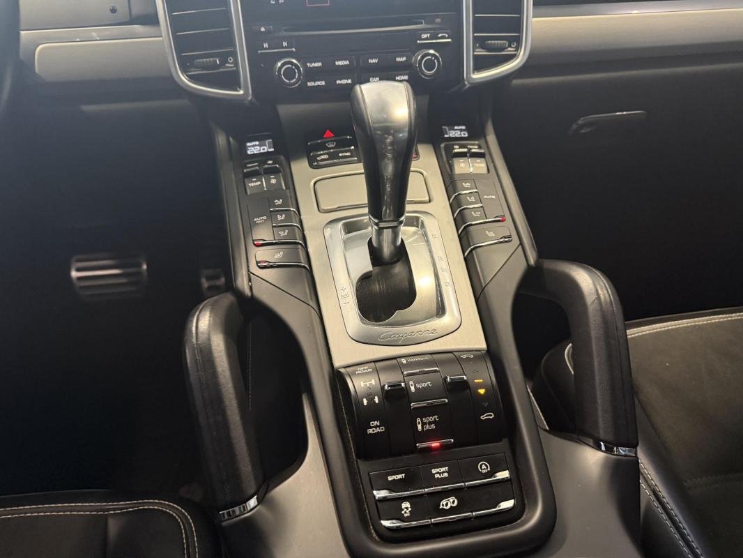 Porsche Cayenne - Photo 21