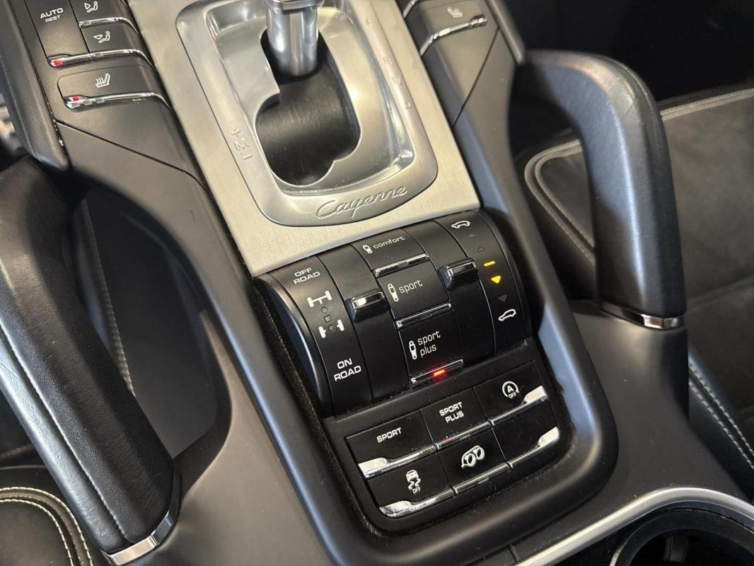 Porsche Cayenne - Photo 22