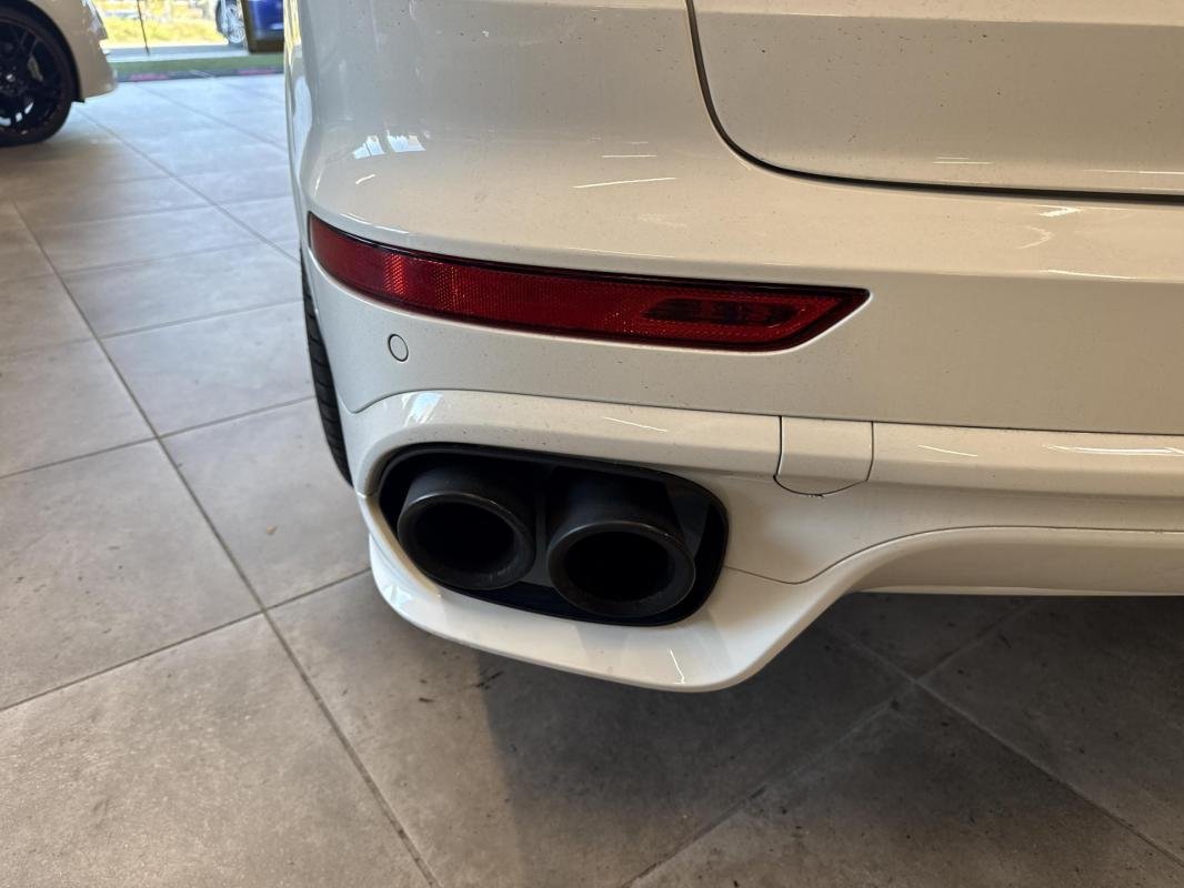 Porsche Cayenne - Photo 31