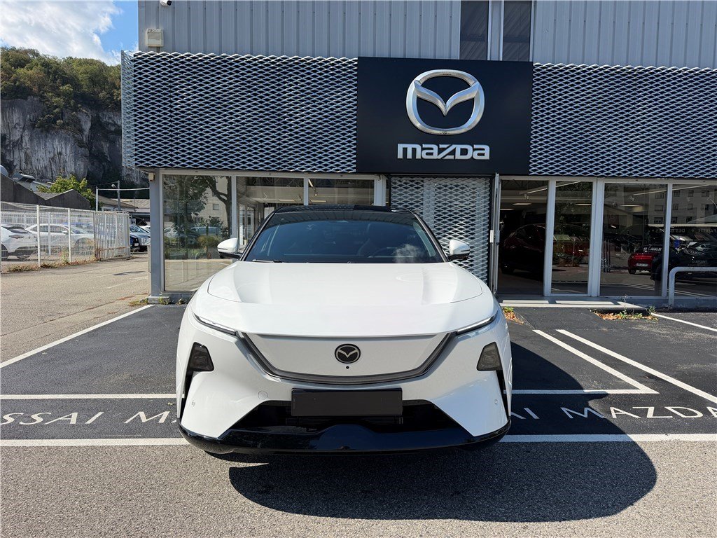 Mazda CX-6 - Photo 2
